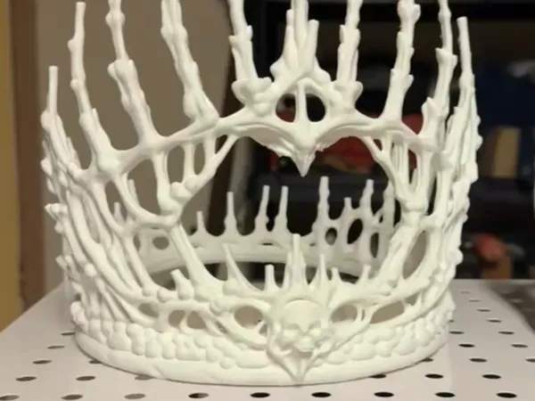Couronne d'ossements gothique