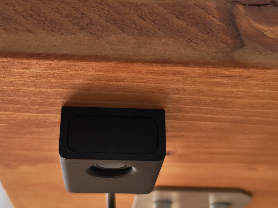UGREEN KVM Switch Controller Under-Desk Mount