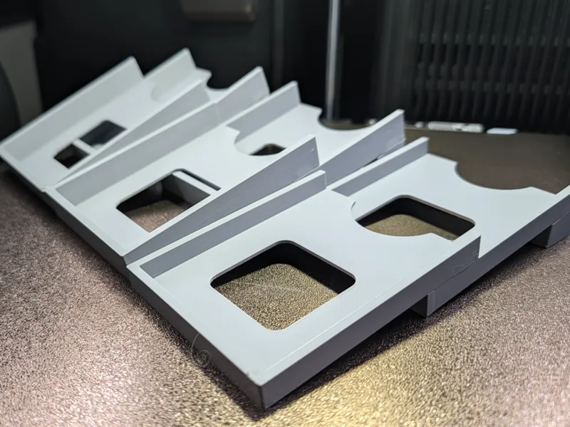 Collectible card holder display trays v1.0