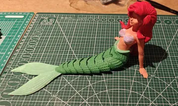 Figura decorativa: Mermaid Figure – Static + Articulated Versions — vista de referencia 3