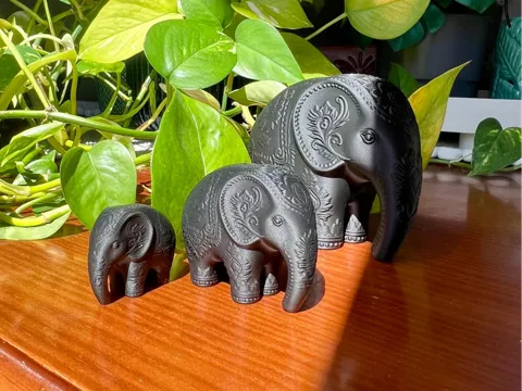 Modelo para impresión 3D: Elefantitos Decorativos con Estilo Indio — referencia de MakerWorld