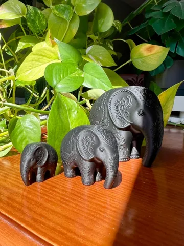 Modelo para impresión 3D: Elefantitos Decorativos con Estilo Indio — vista de referencia 2