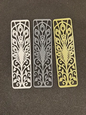 Accesorio de lectura: Ornate Peacock Bookmark | Bird One-Color Print — vista de referencia 5