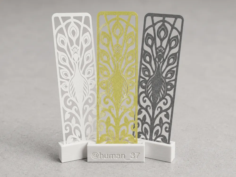 Accesorio de lectura: Ornate Peacock Bookmark | Bird One-Color Print. Referencia del modelo original.