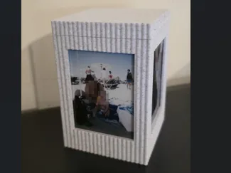 Elegante caja y marco para fotos instax mini 12