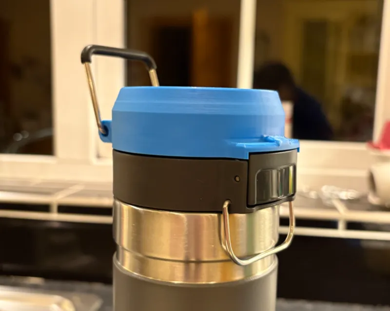 Replacement top lid for popular Drinks bottle