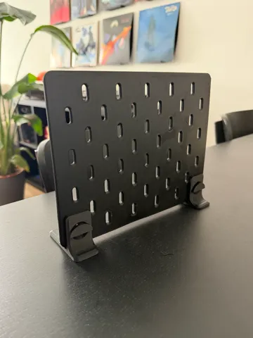 Soporte: Suporte de Mesa IKEA SKADIS (Stand) Modelo 1 — vista de referencia 2