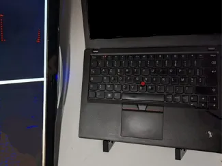 Support mural pour pc portable