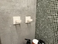 Porte-brosses à dents compact pour douche — photo 3