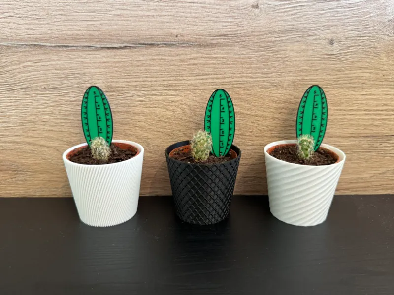 Flower pot small 3 different designs