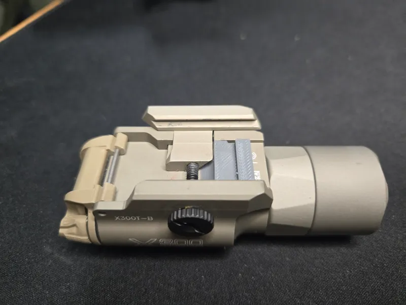 Surefire X300 light key