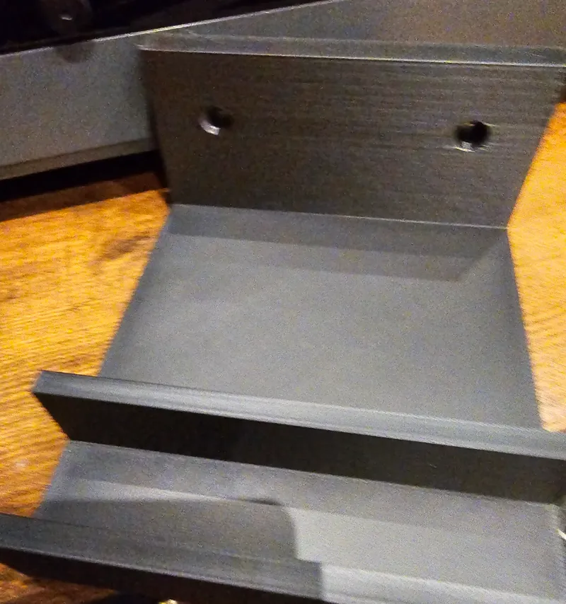 20 x 20 mm square tube desk support