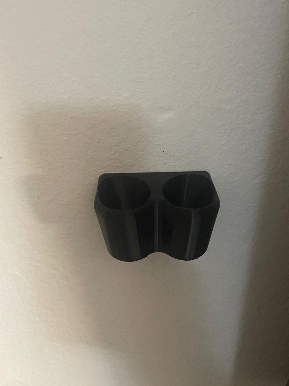 Miniatura 1 do modelo 3D Meta Quest VR and controller wall mount 