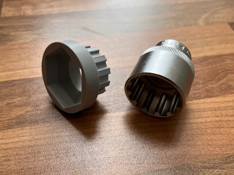 BMW Oil filter adapter (socket 36mm to 30mm) 