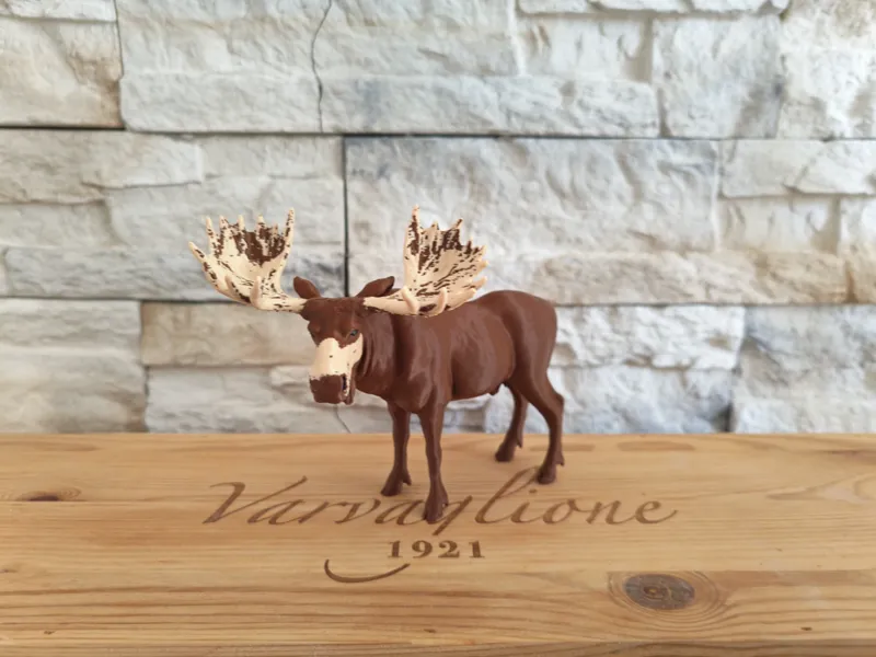 Realistic Majestic Moose - Schleich inspired