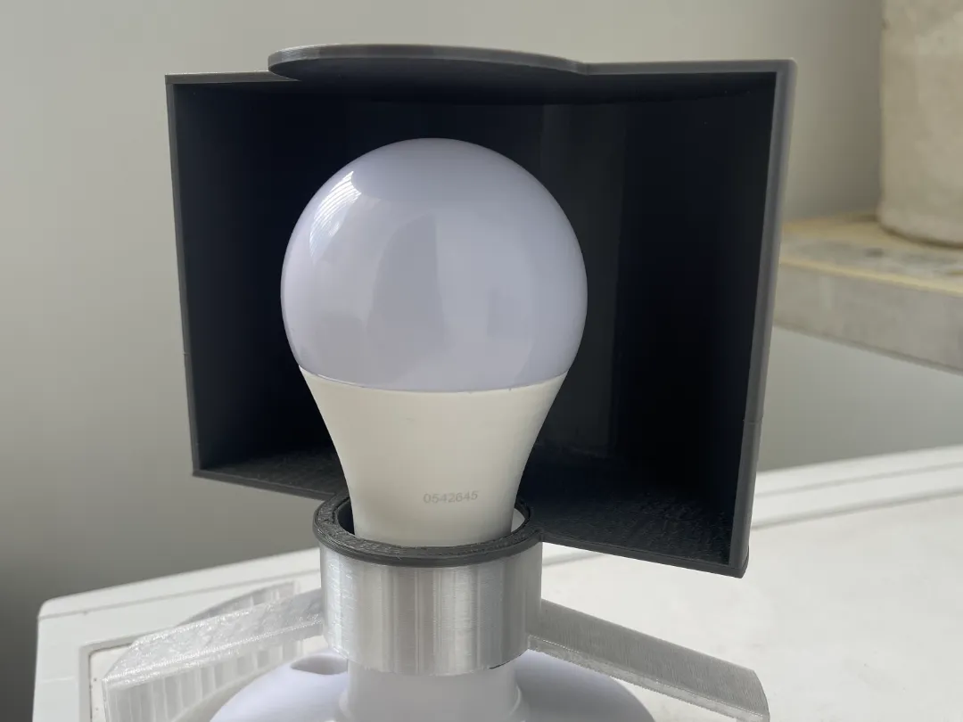 Revolving Shade for E27 Ceiling Bulb Receptacle - Free 3D Print Model ...