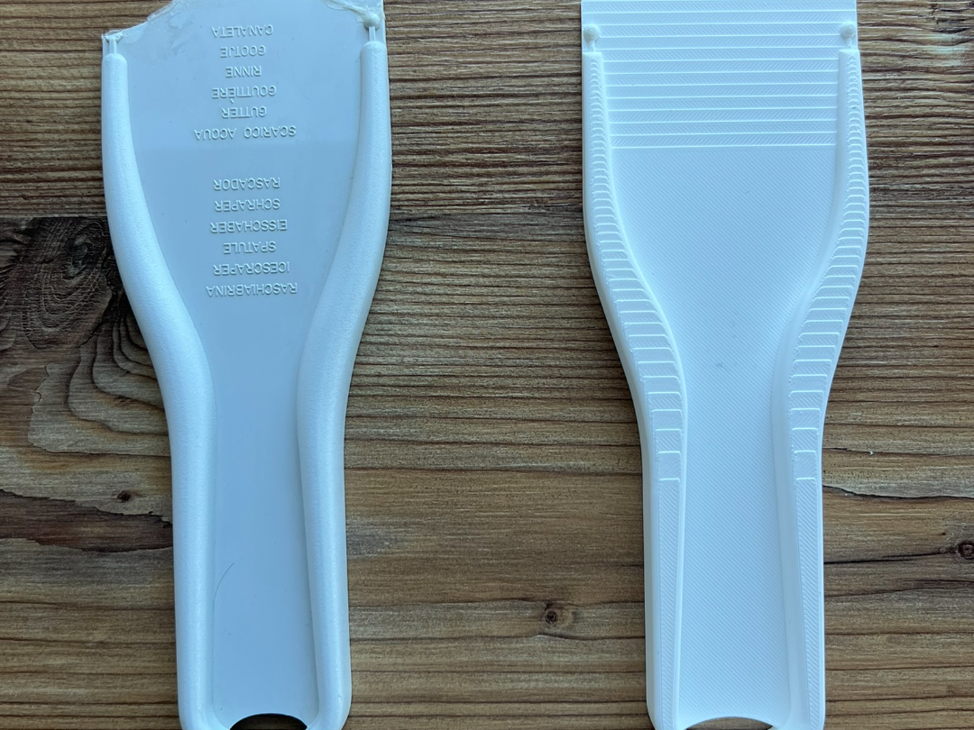 Ice-Scraper-Drain for Cooler/Refrigerator