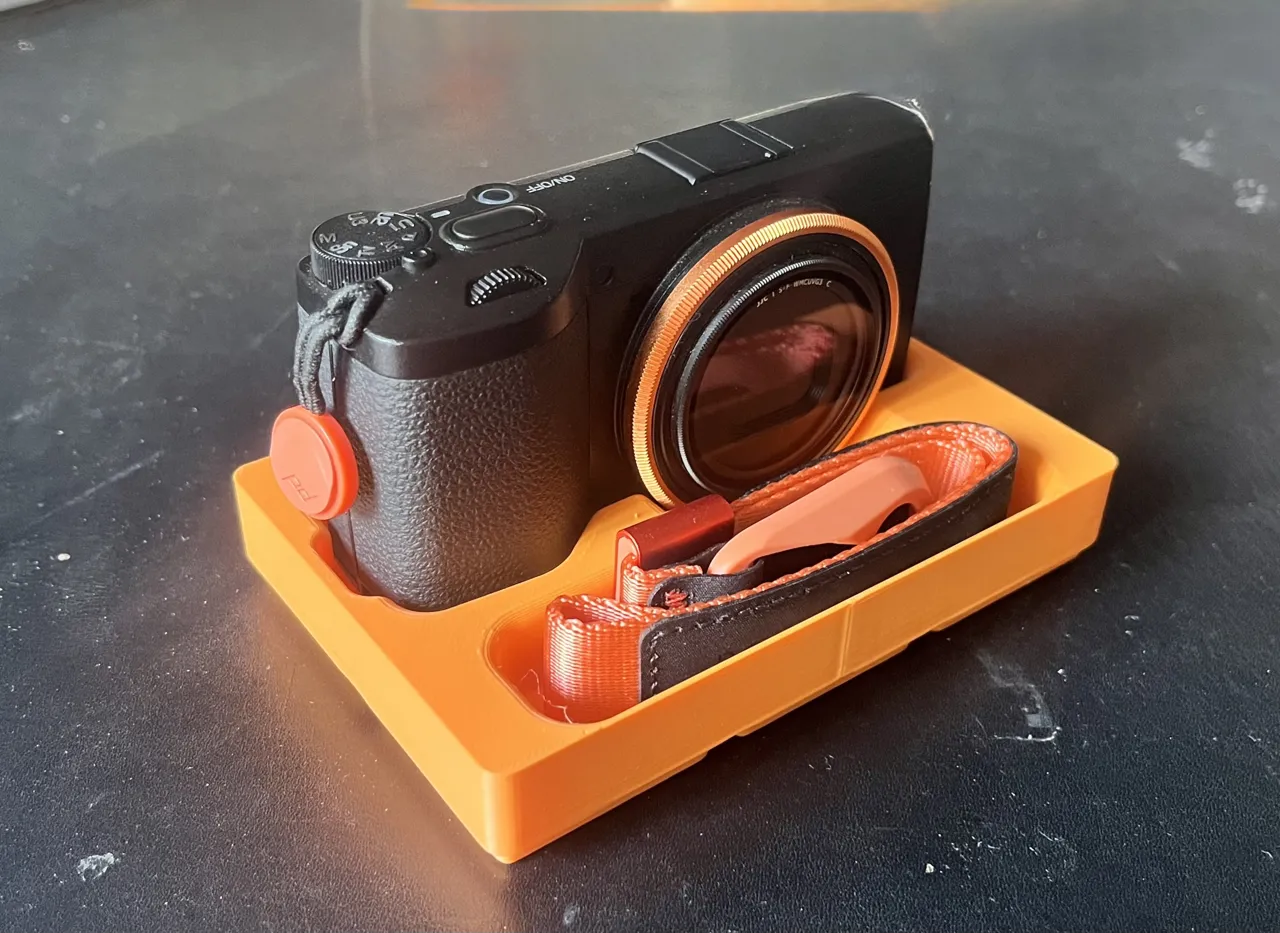 Ricoh GR IV + Peak Design Cuff - Gridfinity view 2