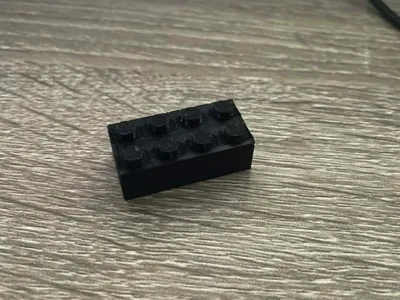 Simple brick 4x2