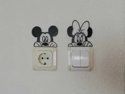MİCKEY MOUSE