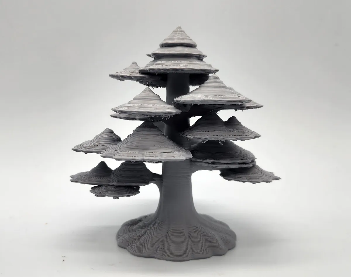 Arbre géant miniature pour décor de jeu de plateau