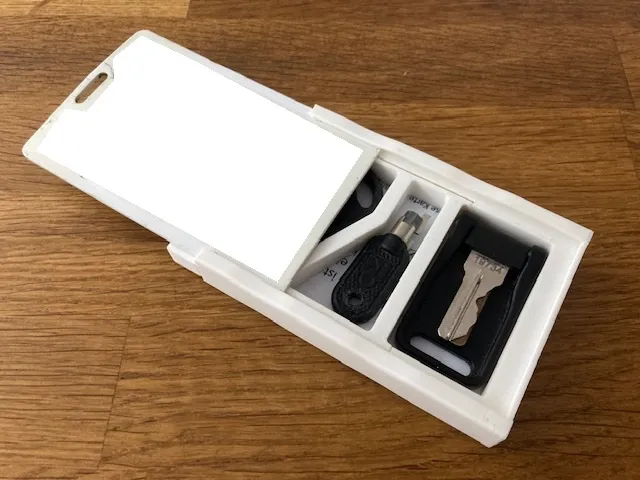 ID Batch and Locker Key Organizer
