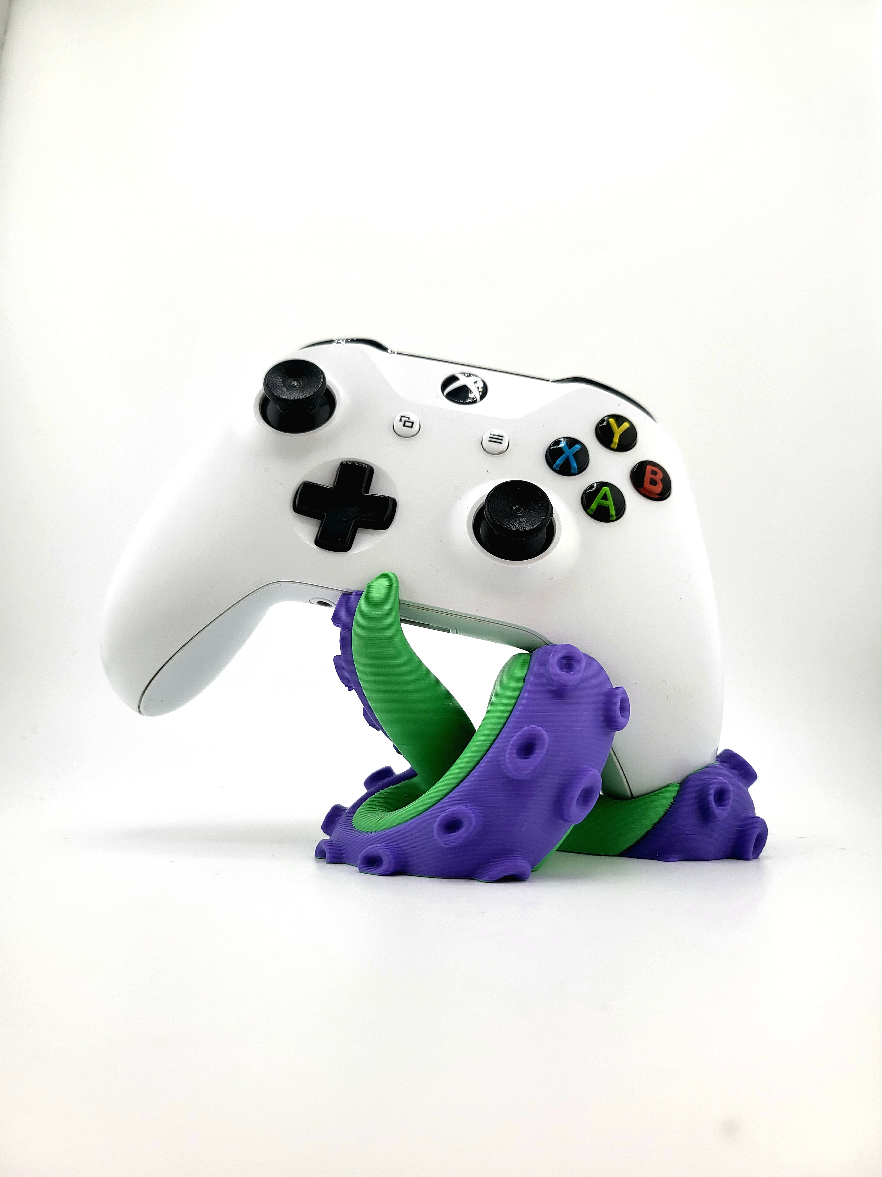Miniatura 2 do modelo 3D Xbox Controller Stand – Tentacle Display