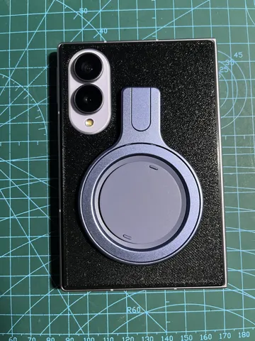 Accesorio para filamento: Z Fold 8 Magsafe backplate — vista de referencia 3