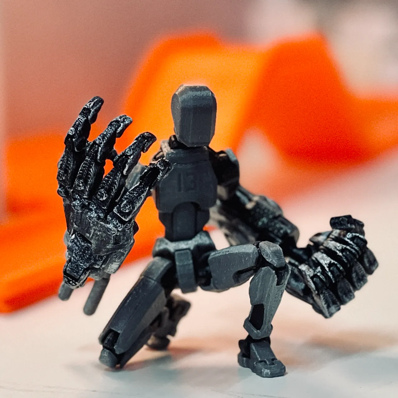 V-ARM-001 TITAN Armor Series V5 view 2