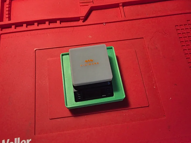 Gridfinity insert the the MHP50 hotplate 