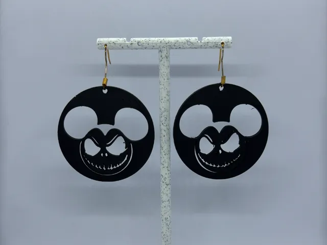 Aretes Fantasma Carismático