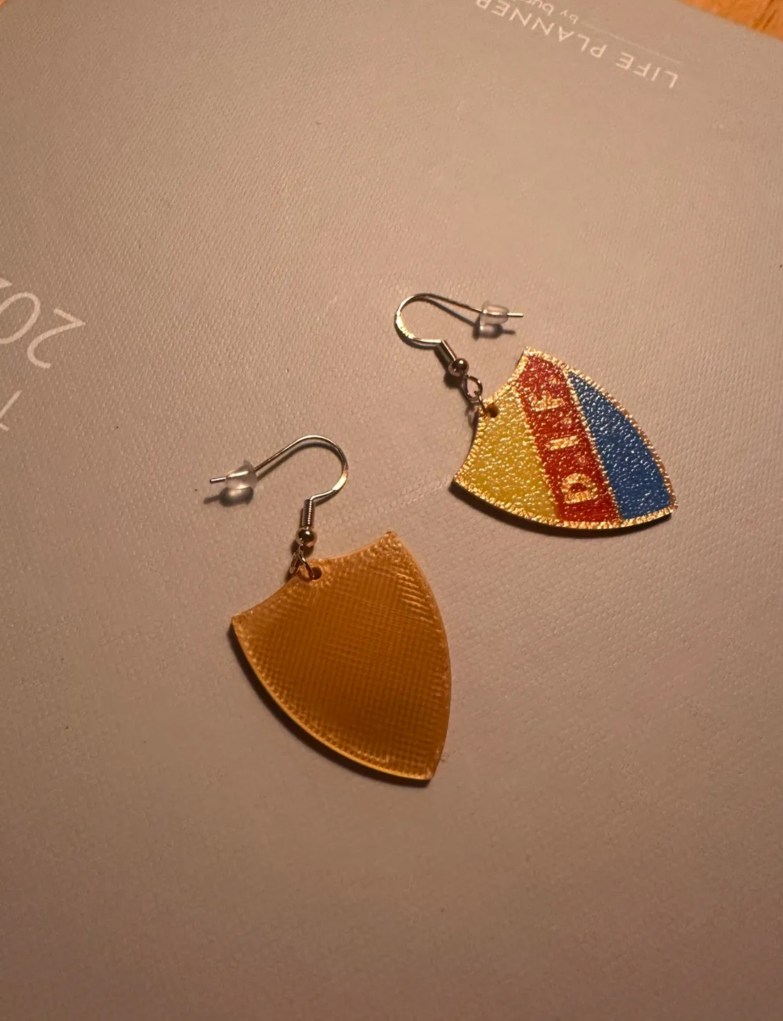 Hockey teams earrings view 4