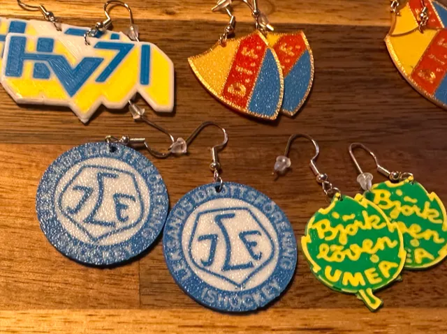 Hockey teams earrings