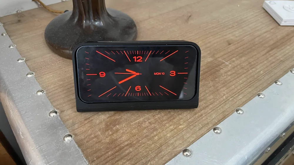 iPhone 12 &amp; 13 Mini Standby Dock Remixed by Finn O'S MakerWorld ...