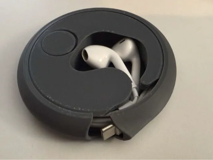 Earbud winder 125% XY axis