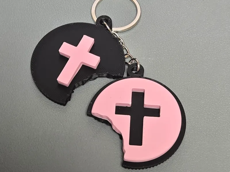 Oreo Cross keychain