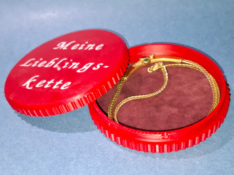 Small Jewelry Box - Schmuckschachtel