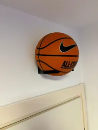 Support mural pour ballon de basket taille 7 — photo 6