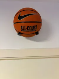 Support mural pour ballon de basket taille 7 — photo 7