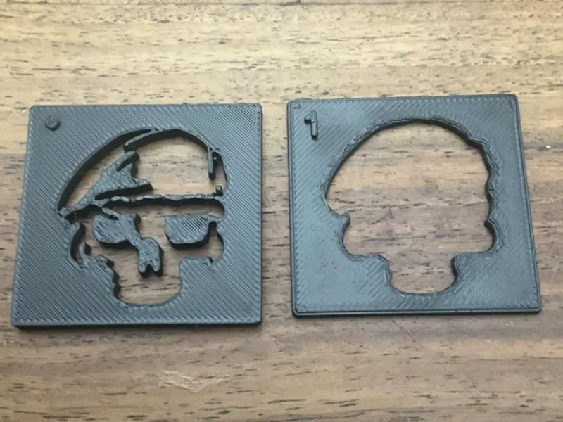 Spray Stencil of a skull wearing a beret