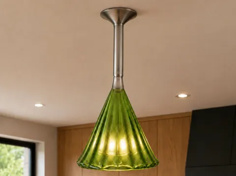 Dije o accesorio de collar: Miniature Pendant Light (LED) — referencia de MakerWorld
