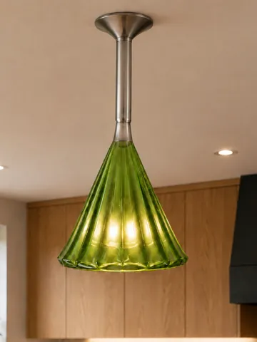 Dije o accesorio de collar: Miniature Pendant Light (LED) — vista de referencia 2