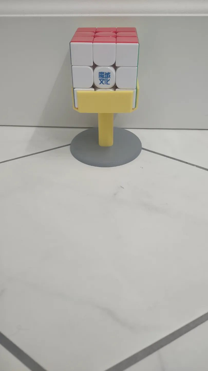 rubik-s-cube-holder-free-3d-print-model-makerworld