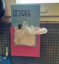 Distributeur de gants pour panneau Biltema — photo 2