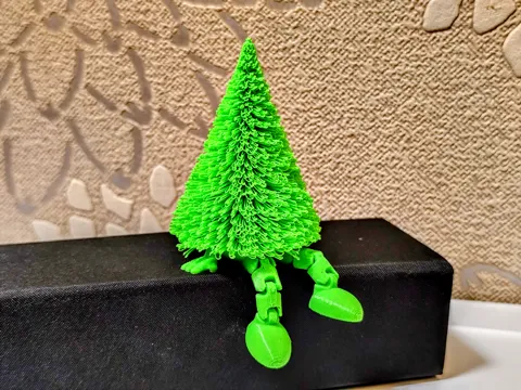 Christmas Tree with articulated legs - 有腿的圣诞树 view 2