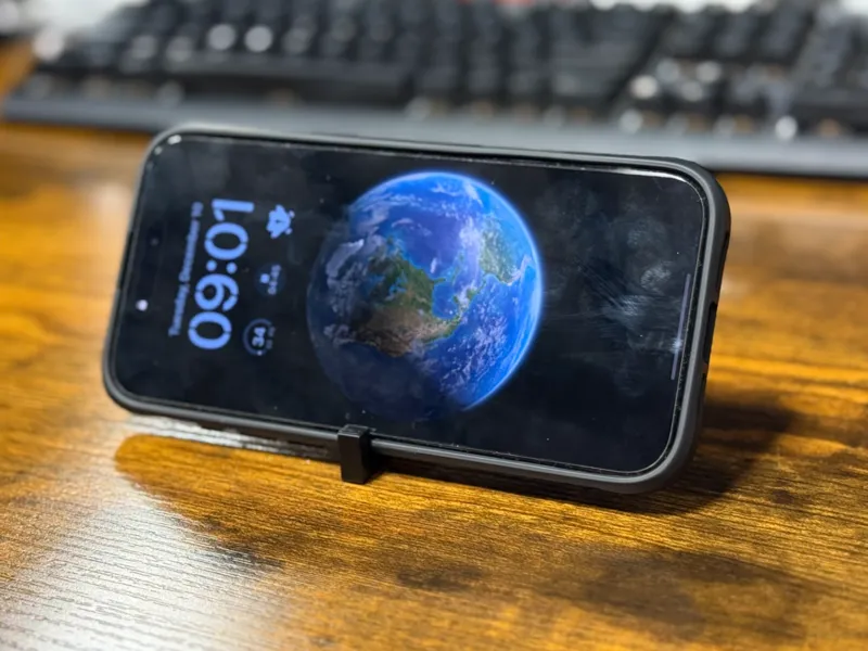 Simple Phone Stand Keychain