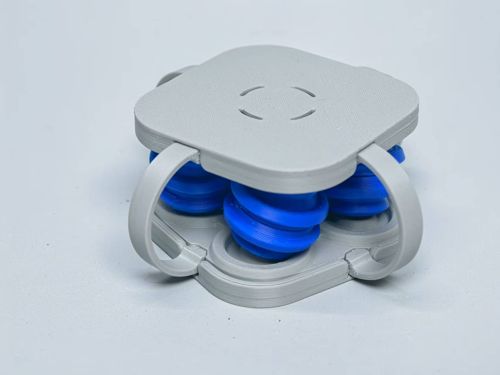 Miniatura 6 do modelo 3D 减震块