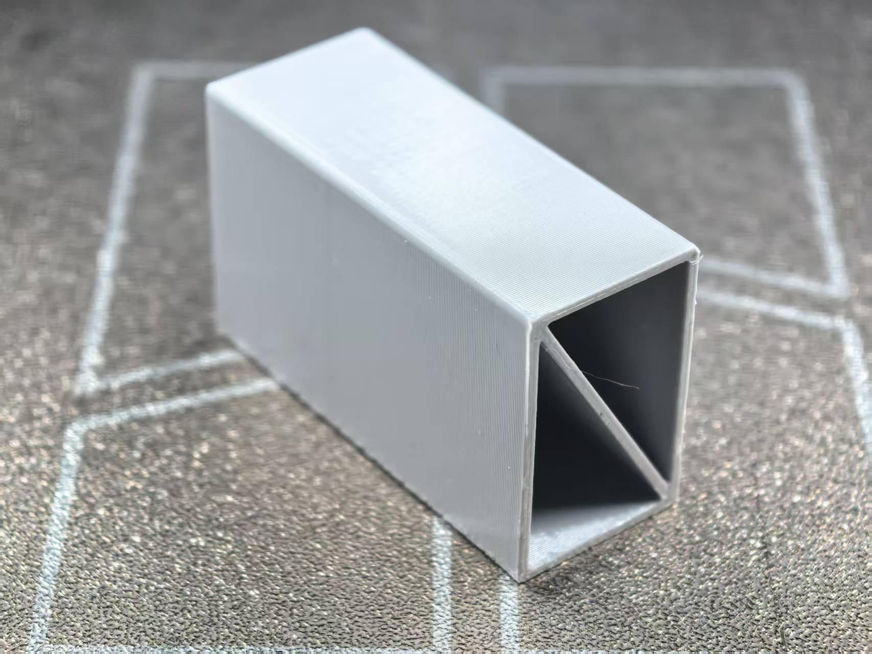 Miniatura 7 do modelo 3D 减震块