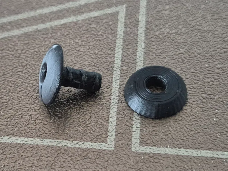 parcel shelf clip
