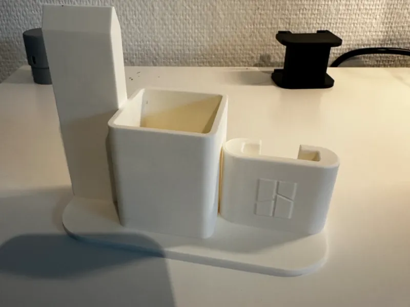 Oganizer stand for Scraber and pencils